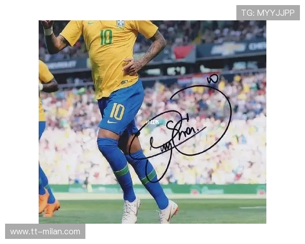 内马尔赠送签名球衣给受灾地区孩子，温情画面流传